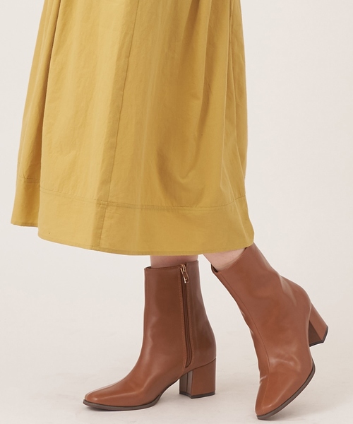 natural couture（ナチュラルクチュール）の「スクエアレトロブーツ（ブーツ・レディース・アイボリー/ブラック/キャメル/ブラウン/ライトベージュ・M/L）」の7枚目の写真