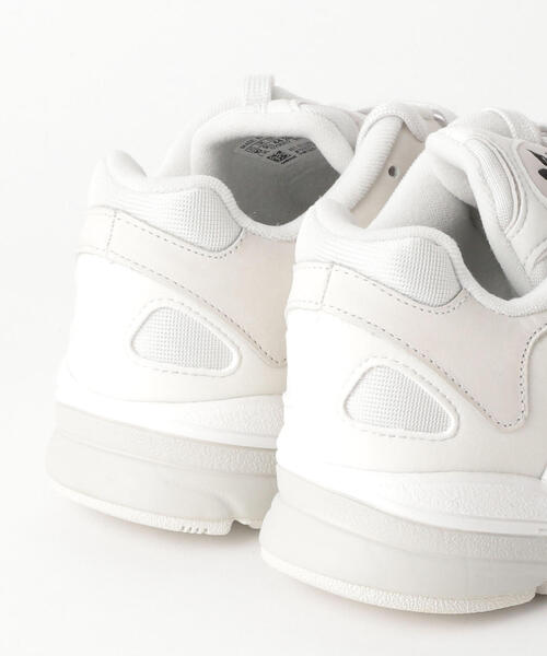 adidas Originals（アディダスオリジナルス）の「＜adidas Originals＞ YUNG-1/スニーカー（スニーカー・メンズ・ホワイト・26cm/28cm/26.5cm/27cm）」の2枚目の写真