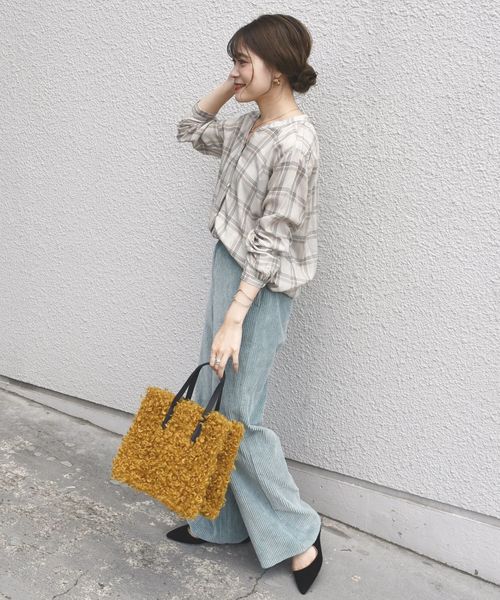 SHIPS Days（シップスデイズ）の「SHIPS Days STANDARD:スキッパーチェックシャツ◇（シャツ/ブラウス・レディース・ベージュ/パープル・S～Ｍ/M～Ｌ）」の7枚目の写真