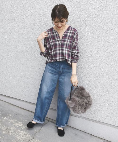 SHIPS Days（シップスデイズ）の「SHIPS Days STANDARD:スキッパーチェックシャツ◇（シャツ/ブラウス・レディース・ベージュ/パープル・S～Ｍ/M～Ｌ）」の13枚目の写真