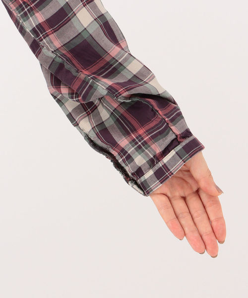 SHIPS Days（シップスデイズ）の「SHIPS Days STANDARD:スキッパーチェックシャツ◇（シャツ/ブラウス・レディース・ベージュ/パープル・S～Ｍ/M～Ｌ）」の21枚目の写真