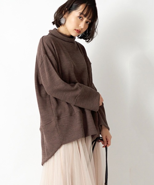 STYLEBLOCK（スタイルブロック）の「厚地リブニットソーバックスリットワイド袖チュニック（チュニック・レディース・ブラック/ダークグリーン/ブラウン/モカ/アイボリー・M）」の4枚目の写真