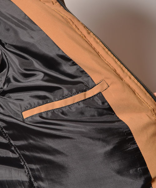 COMMONWARE AMERICAN RAG CIE&Magine(コモンウェアアメリカンラグシーアンド マージン)の「AMERICAN RAG CIE&Magine COMMONWARE スタンドフードダウンコート(ダウンジャケット/コート・メンズ・ブラック/キャメル・44/48/46)」の18枚目の写真