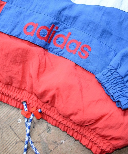 80s adidas アノラック ハーフジップ ナイロンジャケット 黒赤 80s adidas アノラック ハーフジップ ナイロンジャケット 黒赤