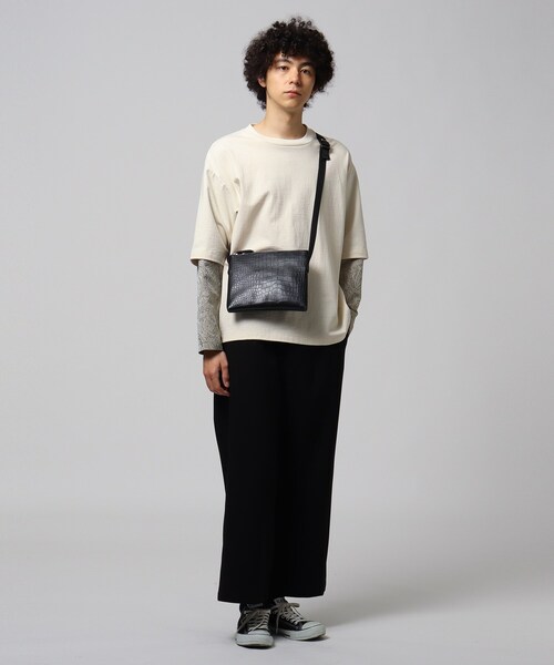 tk.TAKEO KIKUCHI（ティーケータケオキクチ）の「【WEB限定】レザー調サコッシュバッグ（ショルダーバッグ・メンズ・ブラック/ダークブラウン/ブラック系3・00）」の13枚目の写真