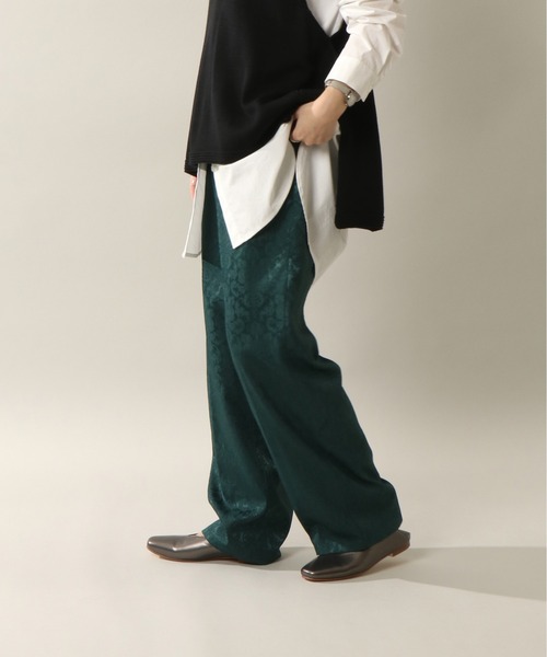 notch.（ノッチ）の「ジャカードサテンパンツ（その他パンツ・レディース・ブラック/グリーン・M）」の2枚目の写真