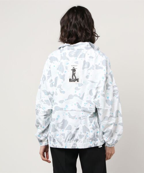 A BATHING APE(アベイシングエイプ)の「SPACE CAMO TRACK JACKET L(ミリタリージャケット・レディース・ブラック/ホワイト・X-SMALL/SMALL)」の4枚目の写真