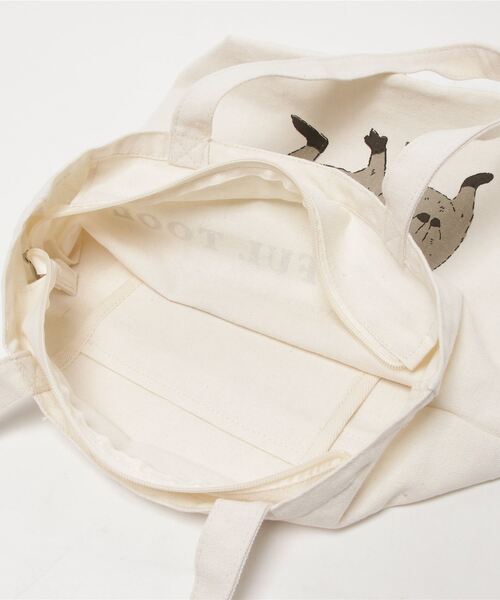 SFW（エスエフダブリュー）の「普段持ちに最適♪アニマルプリントキャンバストート（トートバッグ・レディース・A/B/C/D/E/F/G/H/J/K/L/I・FREE）」の13枚目の写真