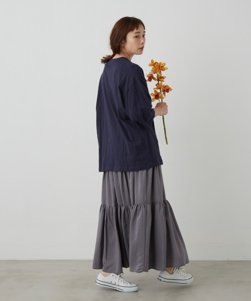 Libra Cue(リブラ キュー)の「FLOWER ロゴTシャツ(Tシャツ/カットソー・レディース・ホワイト/ブラック/ネイビー・FREE)」の5枚目の写真