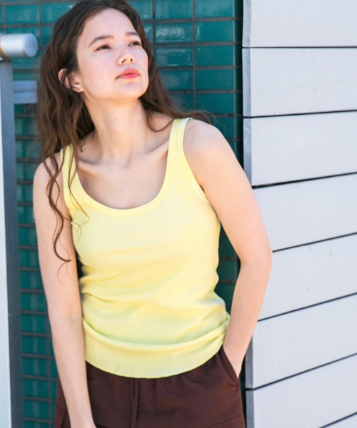 niko and...（ニコアンド）の「スーピマコットンテレコタンク（タンクトップ・レディース・ナチュラル/イエロー/ラベンダー/チャコール/ライトグレー/ブルー/マスタード/グリーン/ライトグリーン/オレンジ・MEDIUM/LARGE/SMALL）」の8枚目の写真