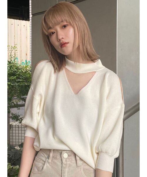 MURUA（ムルーア）の「ドライタッチチョーカーハーフニット（ニット/セーター・レディース・ブラック/ブラウン/カーキ/アイボリー・FREE）」の5枚目の写真