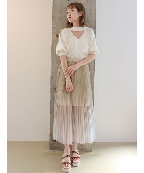 MURUA（ムルーア）の「ドライタッチチョーカーハーフニット（ニット/セーター・レディース・ブラック/ブラウン/カーキ/アイボリー・FREE）」の9枚目の写真