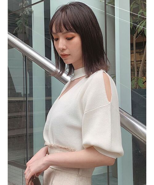 MURUA（ムルーア）の「ドライタッチチョーカーハーフニット（ニット/セーター・レディース・ブラック/ブラウン/カーキ/アイボリー・FREE）」の12枚目の写真