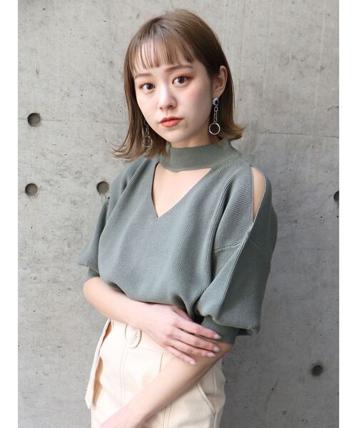 MURUA（ムルーア）の「ドライタッチチョーカーハーフニット（ニット/セーター・レディース・ブラック/ブラウン/カーキ/アイボリー・FREE）」の18枚目の写真