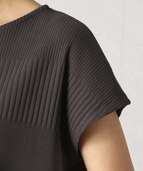 Comme　Ca　Mature（コムサマチュア）の「フレンチスリーブ　カットソー（Tシャツ/カットソー・レディース・ホワイト/ベージュ/ダークブラウン・FREE）」の12枚目の写真