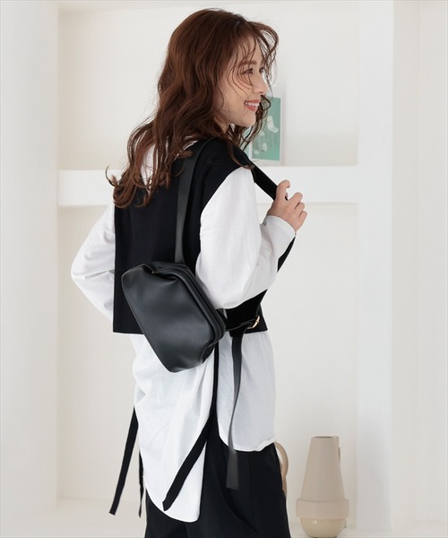 DONOBAN（ドノバン）の「PUレザーがま口ベルトバッグ [E]（ショルダーバッグ・レディース・グリーン系その他/ブラック/ホワイト・ONESIZE）」の13枚目の写真