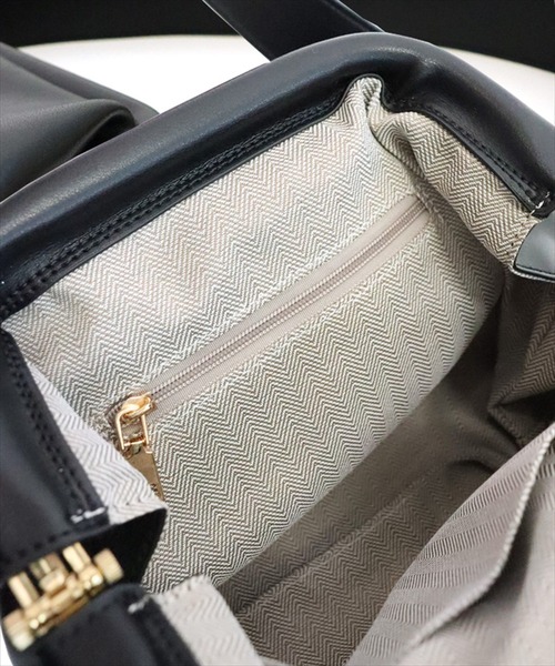 DONOBAN（ドノバン）の「PUレザーがま口ベルトバッグ [E]（ショルダーバッグ・レディース・グリーン系その他/ブラック/ホワイト・ONESIZE）」の19枚目の写真