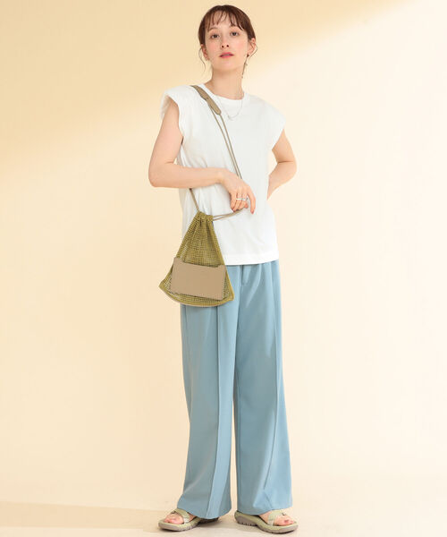 Ray BEAMS(レイビームス)の「Ray BEAMS / ショルダー パッド フレンチ スリーブ Tシャツ(Tシャツ/カットソー・レディース・ホワイト/ブラック/ミント・ONE SIZE)」の6枚目の写真