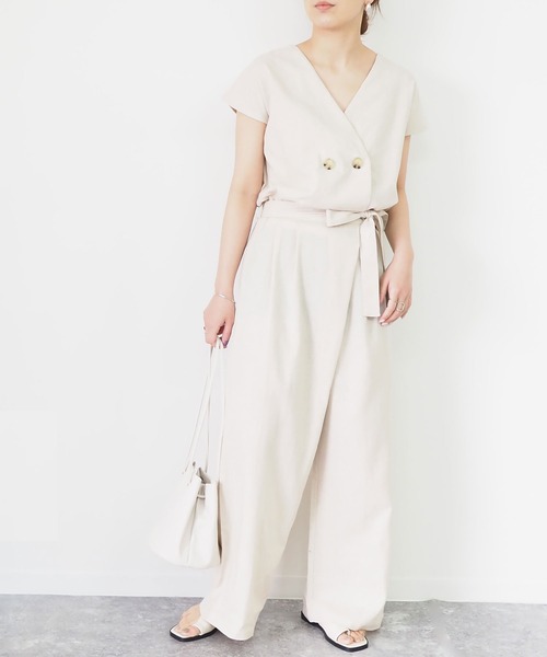 Riberry（リベリー）の「リネンタッチジャンプスーツ（つなぎ/オールインワン・レディース・ブラック/ベージュ/キナリ・MEDIUM）」の6枚目の写真