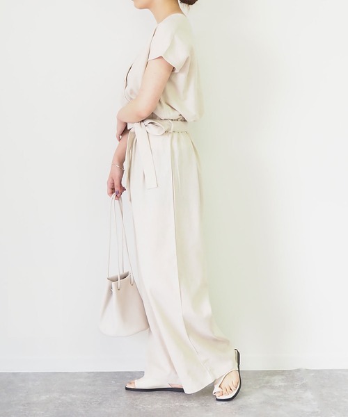 Riberry（リベリー）の「リネンタッチジャンプスーツ（つなぎ/オールインワン・レディース・ブラック/ベージュ/キナリ・MEDIUM）」の17枚目の写真