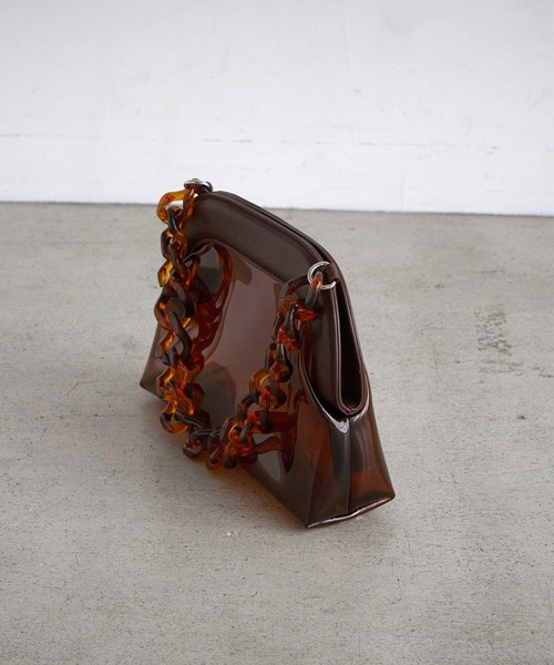 TOPKAPI EFOLE（トプカピエフォル）の「PVC がま口 樹脂チェーン ミニバッグ（ハンドバッグ・レディース・ブラック/ダークブラウン・FREE）」の5枚目の写真