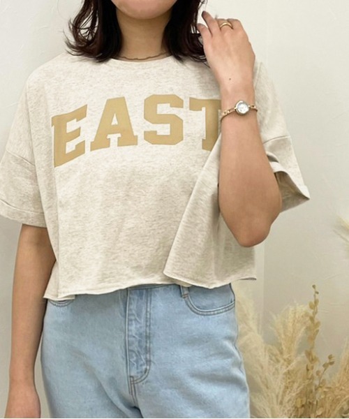 apres jour clair（アプレジュールクレア）の「【apres jour clair】カレッジロゴTシャツ【ZOZOTOWN限定アイテム】（Tシャツ/カットソー・レディース・アイボリー/オフホワイト/その他/ベージュ・X-LARGE/フリー）」の4枚目の写真