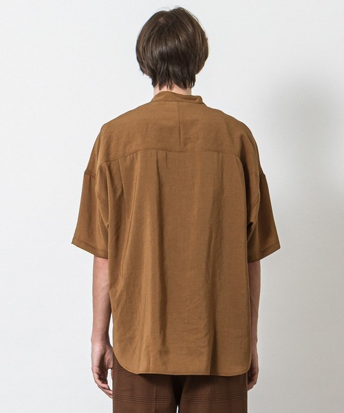 SLICK(スリック)の「リフラックスボイルドロップショルダーバンドカラーシャツ(シャツ/ブラウス・メンズ・ライトグレー/ネイビー/ブラウン・1/2/3)」の13枚目の写真