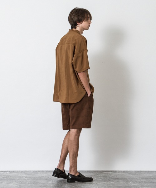 SLICK(スリック)の「リフラックスボイルドロップショルダーバンドカラーシャツ(シャツ/ブラウス・メンズ・ライトグレー/ネイビー/ブラウン・1/2/3)」の17枚目の写真