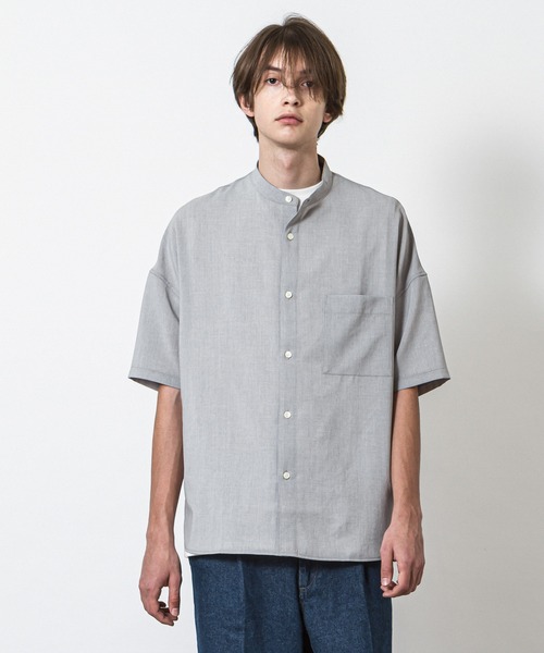 SLICK(スリック)の「リフラックスボイルドロップショルダーバンドカラーシャツ(シャツ/ブラウス・メンズ・ライトグレー/ネイビー/ブラウン・1/2/3)」の4枚目の写真