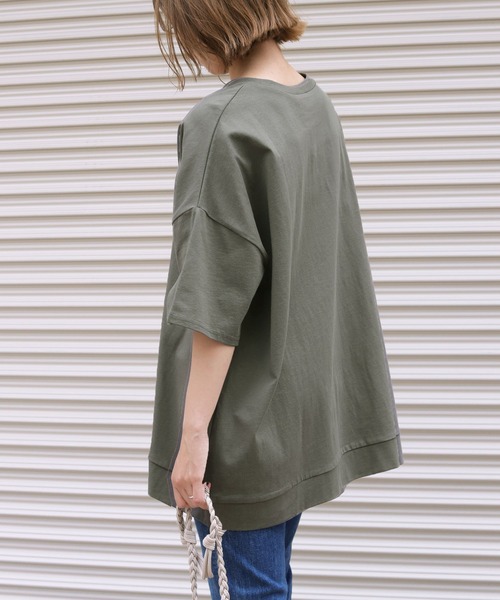 HER CLOSET(ハークローゼット)の「【HERCLOSET】7オンスヘビーウェイトコットンビッグシルエットTシャツ(Tシャツ/カットソー・レディース・ホワイト/ブラック/チャコールグレー/ベージュ/ブルー/パープル・M)」の18枚目の写真