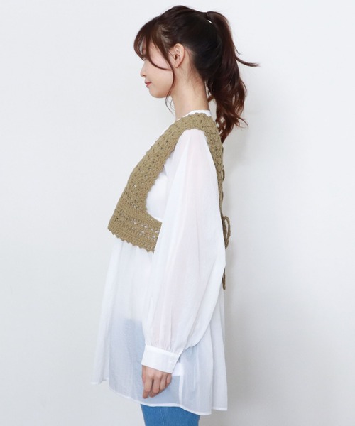 archives(アルシーヴ)の「バックレースアップかぎ針ビスチェ+ボリュームスリーブチュニックset(シャツ/ブラウス・レディース・ブルー/アイボリー/グリーン系その他・MEDIUM)」の13枚目の写真