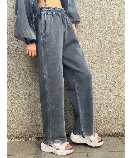 one way（ワンウェイ）の「【oneway Jeans】硫化染めパンツ（スウェットパンツ・レディース・ライトグレー/ライトブルー/ブラック/ベージュ・FREE）」の2枚目の写真
