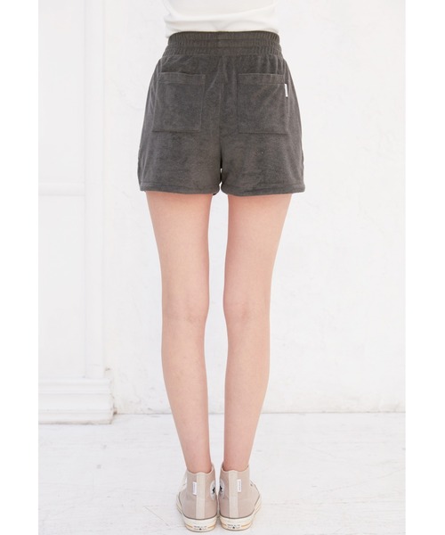 ALEXIA STAM（アリシアスタン）の「Terry Cloth Side Slit Shorts/テリークロスサイドスリットショーツ（その他パンツ・レディース・チャコールグレー/カーキ/モカ・S/M）」の7枚目の写真