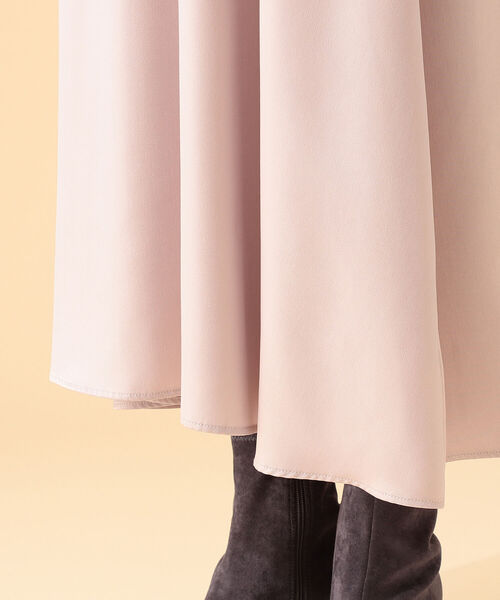 B:MING by BEAMS（ビーミングバイビームス）の「B:MING by BEAMS / サテン キャミソール ワンピース 21AW（ワンピース・レディース・ベージュ/ブラウン/ミント・SMALL/MEDIUM）」の15枚目の写真