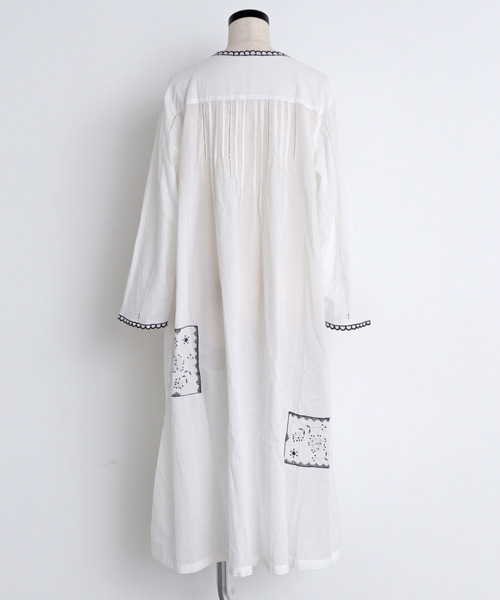 chambre de charme(シャンブルドゥシャーム)の「cdc ティーカップ刺繍 ワンピース(ワンピース・レディース・ホワイト/ブラック・FREE)」の21枚目の写真
