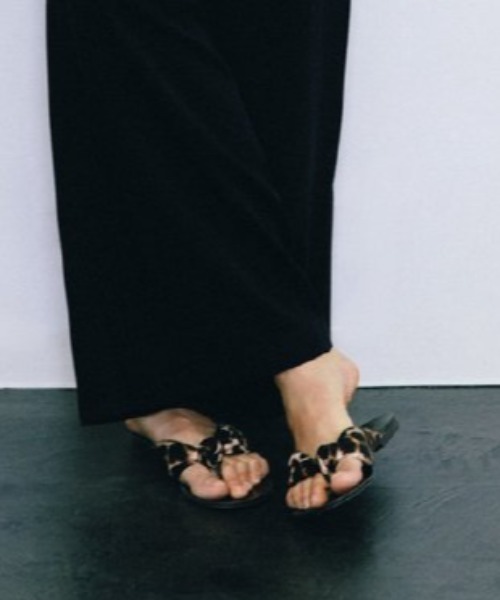 manipuri（マニプリ）の「マニプリ manipuri /トングサンダルレオパートベグ（サンダル・レディース・ブラウン・38/39/37）」の12枚目の写真