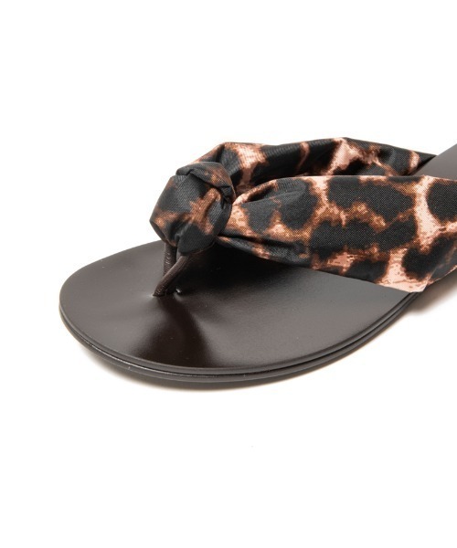 manipuri（マニプリ）の「マニプリ manipuri /トングサンダルレオパートベグ（サンダル・レディース・ブラウン・38/39/37）」の8枚目の写真