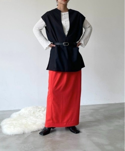 Solace(ソレイス)の「深Vサイドスリットベスト(ベスト・レディース・ブラック/ベージュ・FREE)」の16枚目の写真