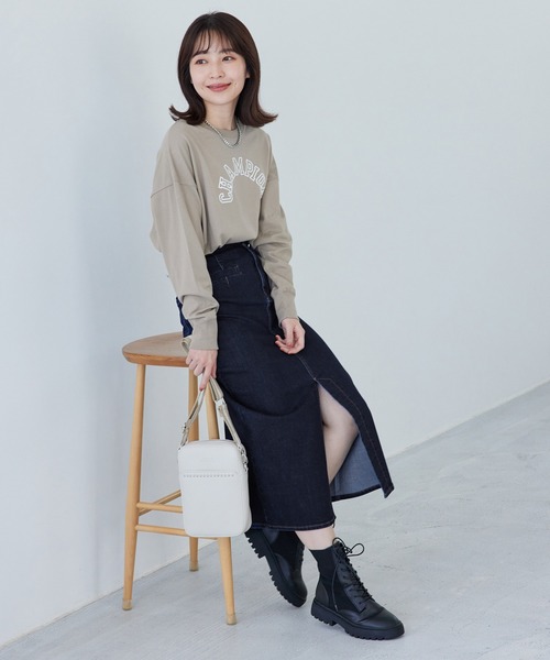 VIS（ビス）の「ストレッチで履き心地の良い、ハイウエストタイトスカート【sustainable】（デニムスカート・レディース・グレー系その他/ネイビー/ブルー・S/M/SS）」の22枚目の写真