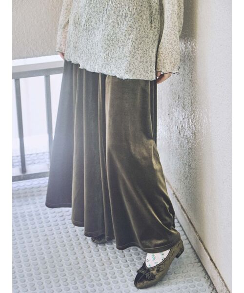 merry jenny（メリージェニー）の「【セットアップ】ベロアハイウエストロングスカート（スカート・レディース・ブラック/パープル/ブラウン/カーキ・FREE）」の3枚目の写真