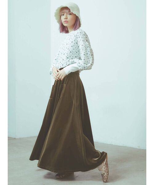 merry jenny（メリージェニー）の「【セットアップ】ベロアハイウエストロングスカート（スカート・レディース・ブラック/パープル/ブラウン/カーキ・FREE）」の21枚目の写真