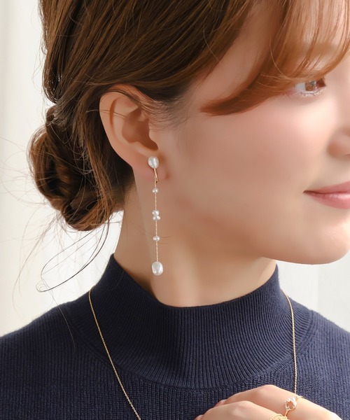 Phoebe(フィービィー)の「フレッシュウォーターパールクラッシーイヤリング/淡水パール(イヤリング・レディース・イエローゴールド/ピンクゴールド・FREE)」の5枚目の写真