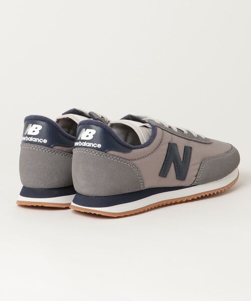 NEW BALANCE（ニューバランス）の「UL720（スニーカー・メンズ・グレー/グリーン/レッド系・22.5cm/23.5cm/24.5cm/25.5cm/26.5cm/27.5cm/23.0cm/24.0cm/25.0cm/26.0cm/27.0cm/28.0cm/28.5cm/29.0cm）」の4枚目の写真