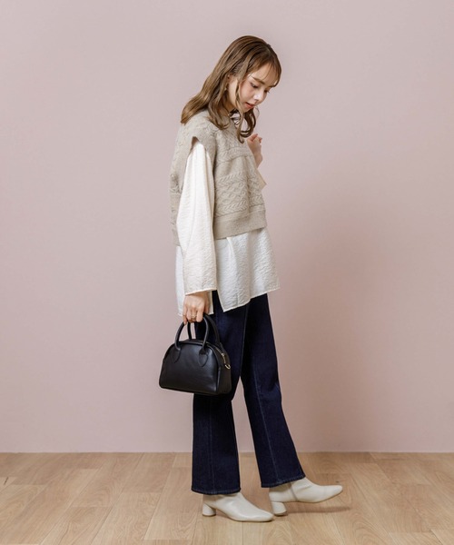 flower（フラワー）の「カシュクールニットベスト（ベスト・レディース・ベージュ/アイボリー・FREE）」の14枚目の写真