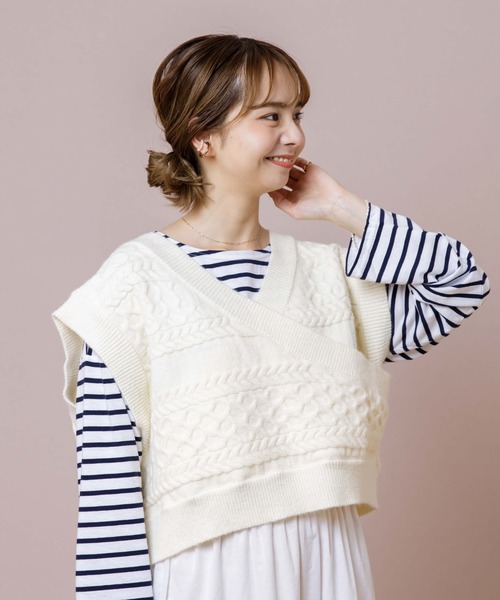 flower（フラワー）の「カシュクールニットベスト（ベスト・レディース・ベージュ/アイボリー・FREE）」の12枚目の写真