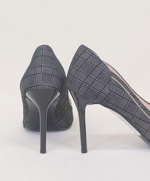 SEVEN TWELVE THIRTY(セヴントゥエルヴサーティー)の「【SEVEN TWELVE THIRTY】チェーンポインテッドパンプス(パンプス・レディース・ブラック系その他/ベージュ系その他2/ダークブラウン/ブラック系その他2・22.5cm/23cm/23.5cm/24cm/24.5cm/22cm)」の8枚目の写真
