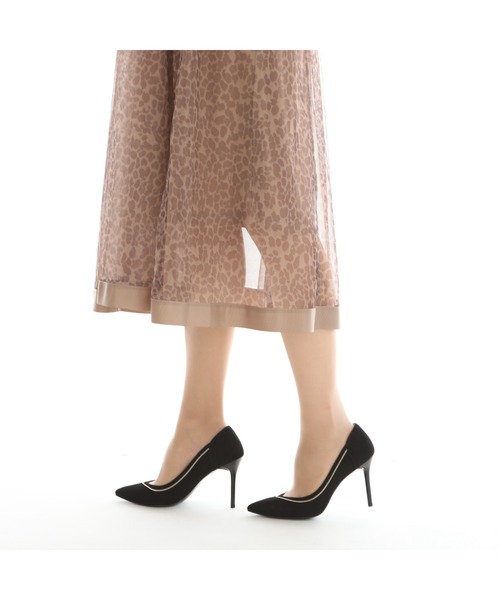 SEVEN TWELVE THIRTY(セヴントゥエルヴサーティー)の「【SEVEN TWELVE THIRTY】チェーンポインテッドパンプス(パンプス・レディース・ブラック系その他/ベージュ系その他2/ダークブラウン/ブラック系その他2・22.5cm/23cm/23.5cm/24cm/24.5cm/22cm)」の16枚目の写真