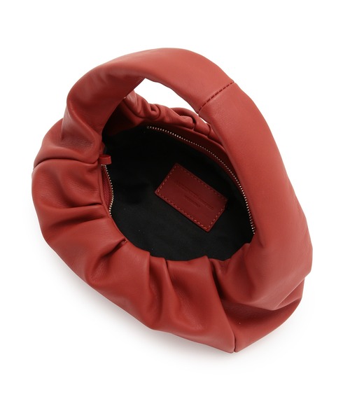 MADEMOISELLE ROPE'（マドモアゼル ロペ）の「【AULENTTI】ワンハンドルレザーバッグ（ハンドバッグ・レディース・ブラック/レンガ・FREE）」の7枚目の写真