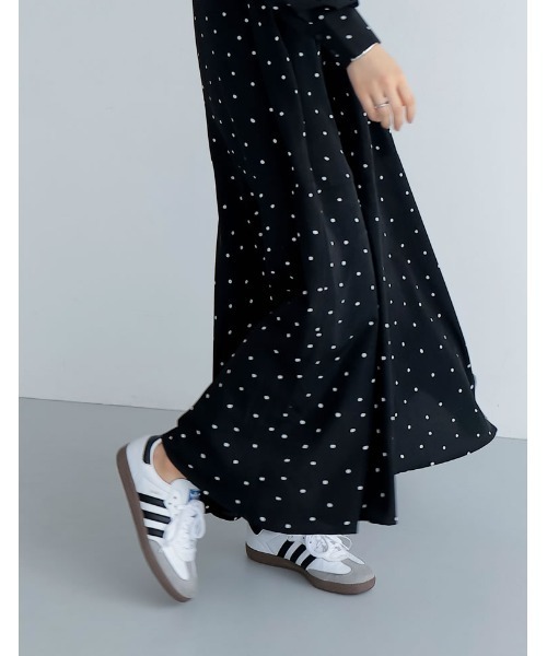 Re:EDIT（リエディ）の「[低身長/高身長サイズ有]ヴィンテージプリントフレアワンピース（シャツワンピース・レディース・ブラック/ピンク/ブルー/アイボリー/ホワイト系その他/ブラック系その他/ブラック系その他2/ブラック系その他3/ホワイト系その他2・MEDIUM/LARGE/SHORT/TALL）」の11枚目の写真