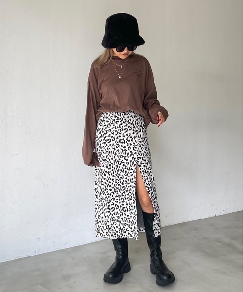 SHAGGIE（シャギー）の「サイドスリットレオパードロングスカート（スカート・レディース・ブラウン/ホワイト・FREE）」の8枚目の写真